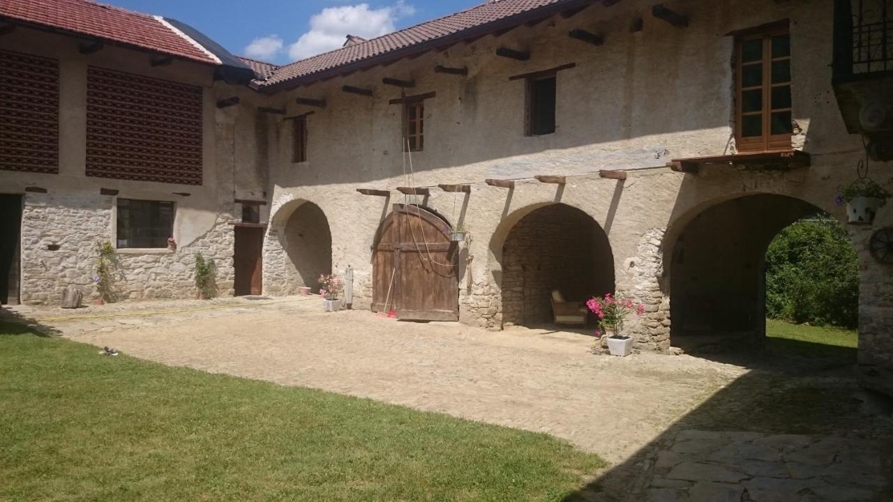 B&B Barbaia Levice Esterno foto