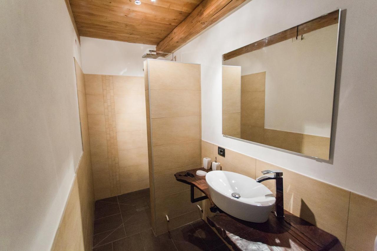 B&B Barbaia Levice Esterno foto